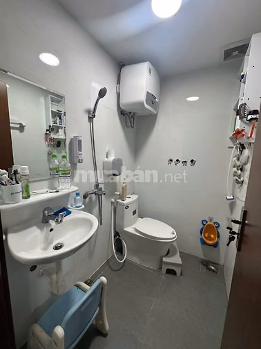 Chung cư Nguyễn Thượng Hiền, BT: 2PN, 9,5triệu, 75m2, ban công