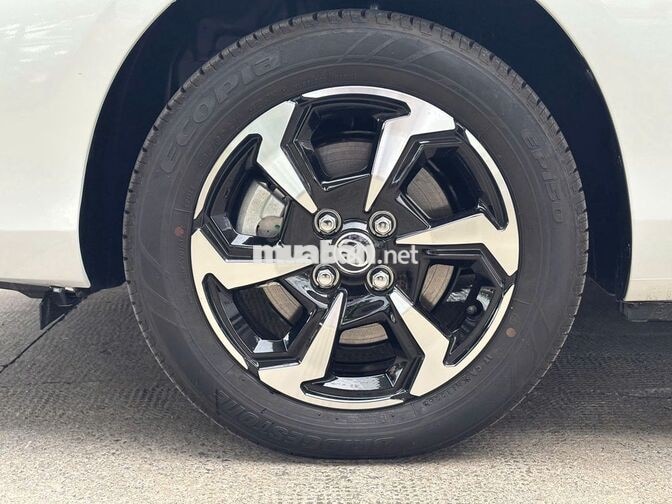 Toyota Vios G 2026 Trắng 75 KM