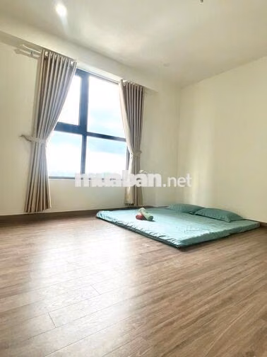 CHO THUÊ CĂN HỘ 3PN CÓ NỘI THẤT KHÁ ĐẦY ĐỦ A&T SKY GARDEN GIÁ 11TR9