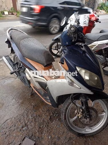 Yamaha Nouvo LX Đen, Bạc, Nâu