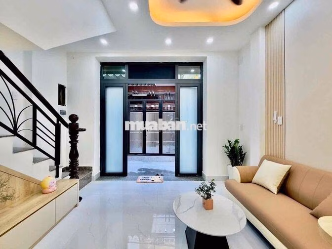 Nhỉnh 5 Tỷ  - 5 TẦNG BTCT - SD: 65m – 3PN – NGANG 4.6M  - FULL NỘI THẤ