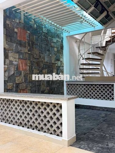 Cho Thuê nhà phố trung tâm Bàu Cát - Nguyễn Hồng Đào