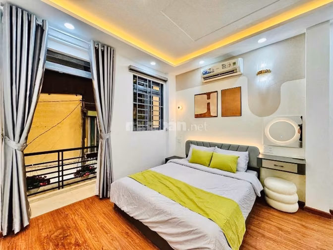 🏠 NHÀ ĐẸP GẦN PHỐ – NGÕ THẲNG TẮP – VỊ TRÍ ĐẮC ĐỊA TẠI PHỐ YÊN HOÀ - 