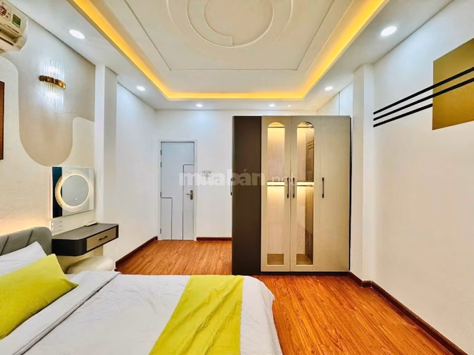 🏠 NHÀ ĐẸP GẦN PHỐ – NGÕ THẲNG TẮP – VỊ TRÍ ĐẮC ĐỊA TẠI PHỐ YÊN HOÀ - 