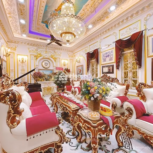 Biệt thự mini ngay Hồ Con Rùa - Phố Phạm Ngọc Thạch - DT: 7.5*11, v