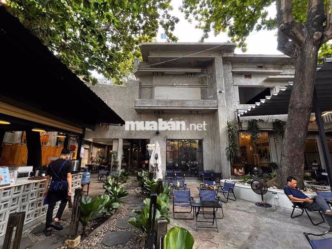 CHO THUÊ BIỆT THỰ SÂN VƯỜN 400m2 TÂN ĐỊNH QUẬN 1