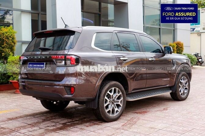 Ford Everest 4x2 2024 Nâu 8.876 km Siêu cọp