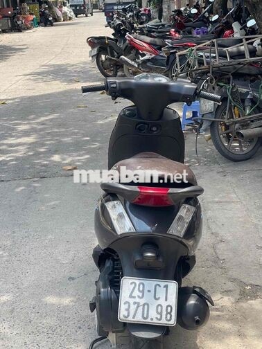 Piaggio Zip Xám 2018 nguyên bản như mới