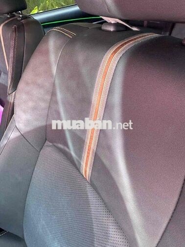 Toyota Vios G 2025 4100 km Đỏ