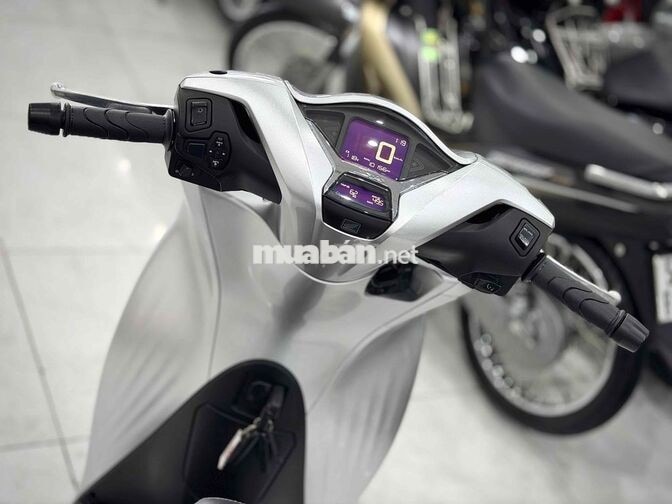 SH125i 2022 Lướt chính chủ ký ( Hỗ trợ GÓP ) ✅✅