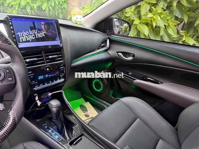 Toyota Vios G 2025 4100 km Đỏ