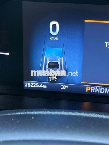 Ford Ranger Wildtrak 2023 Đỏ 2V km Đaklak