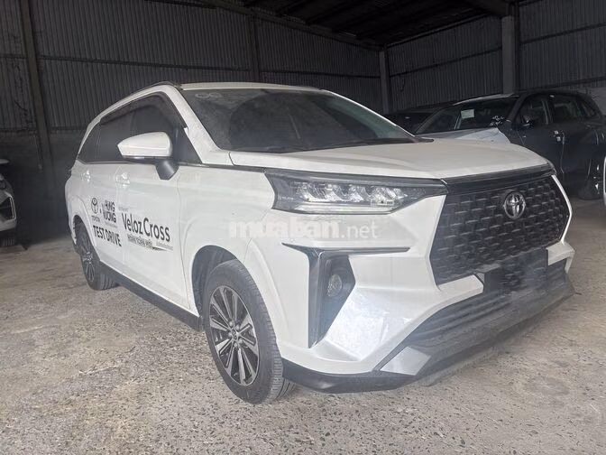 Toyota Veloz Cross 2022 1.5L CVT Indonesia