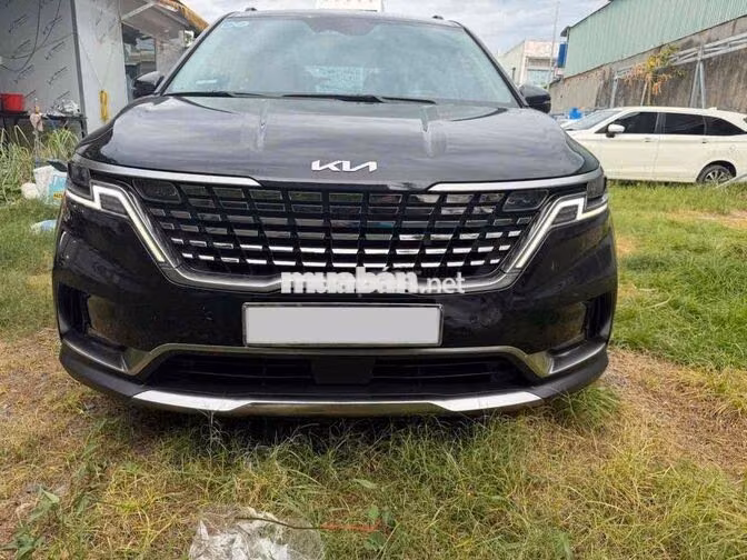 Kia Carnival Signature 2024 Máy dầu 62430 km Đen