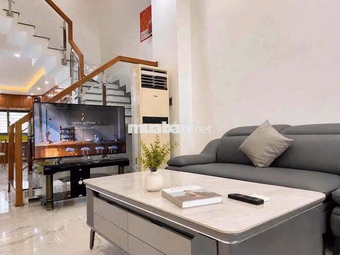 CHO THUÊ NHÀ 3 TẦNG KHU HỒ NGHINH GẦN BIỂN