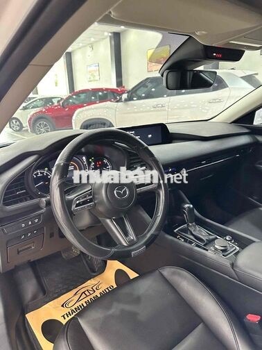 Mazda 3 Luxury 2022 Trắng