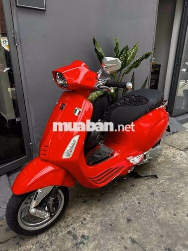 Piaggio Vespa Sprint 2024 Đỏ Nhập khẩu