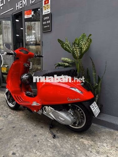 Piaggio Vespa Sprint 2024 Đỏ Nhập khẩu