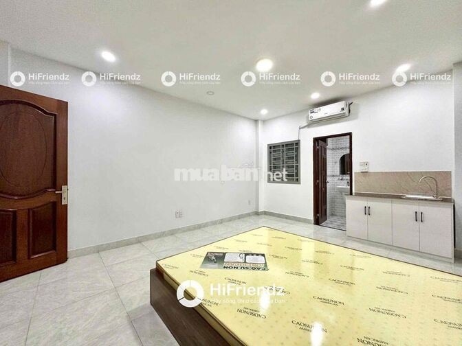 TRỐNG LẠI PHÒNG CỬA SỔ - ĐH VĂN HIẾN - THẠCH LAM - CÔNG VIÊN ĐẦM SEN