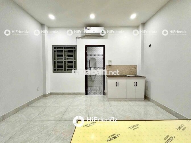 TRỐNG LẠI PHÒNG CỬA SỔ - ĐH VĂN HIẾN - THẠCH LAM - CÔNG VIÊN ĐẦM SEN