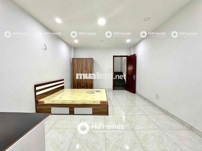 TRỐNG LẠI PHÒNG CỬA SỔ - ĐH VĂN HIẾN - THẠCH LAM - CÔNG VIÊN ĐẦM SEN