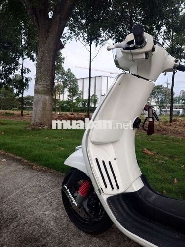 Piaggio Vespa S150 Trắng Ý