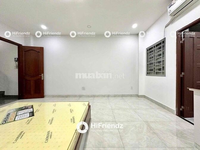 TRỐNG LẠI PHÒNG CỬA SỔ - ĐH VĂN HIẾN - THẠCH LAM - CÔNG VIÊN ĐẦM SEN