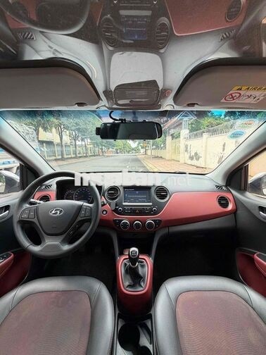 Hyundai i10 2020 Bản Full Số sàn Trắng 60.000km