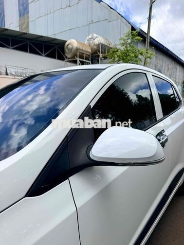 Hyundai i10 2020 Bản Full Số sàn Trắng 60.000km