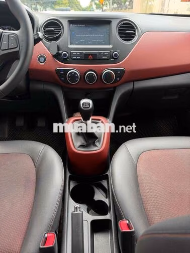 Hyundai i10 2020 Bản Full Số sàn Trắng 60.000km