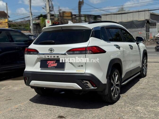 Toyota Corolla Cross 2021 1.8V, màu trắng,8v2 km