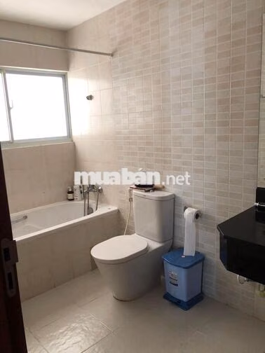 Bán căn hộ chung cư Tản Đà Court, Q5, 100m2, 3PN, 5,8 tỷ