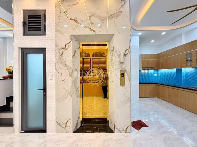 ⭐️Nhà 3 lầu THANG MÁY tuyệt đẹp Cao cấp hẻm Vạn Kiếp, P3, Q.Bình Thạnh