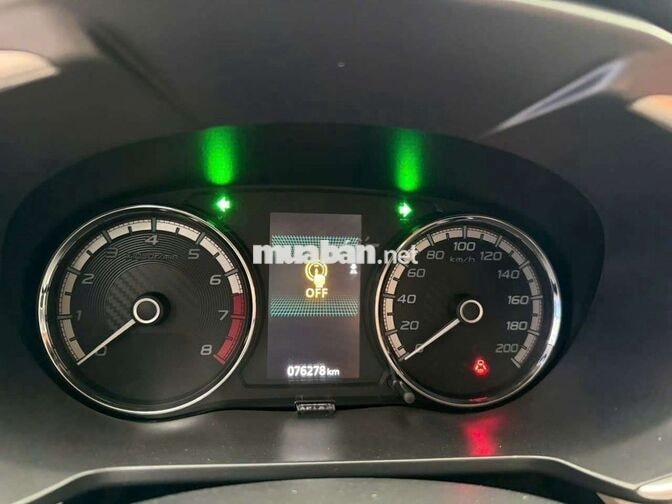 Mitsubishi Xpander 2019 1.5AT,màu xám,7v6 km