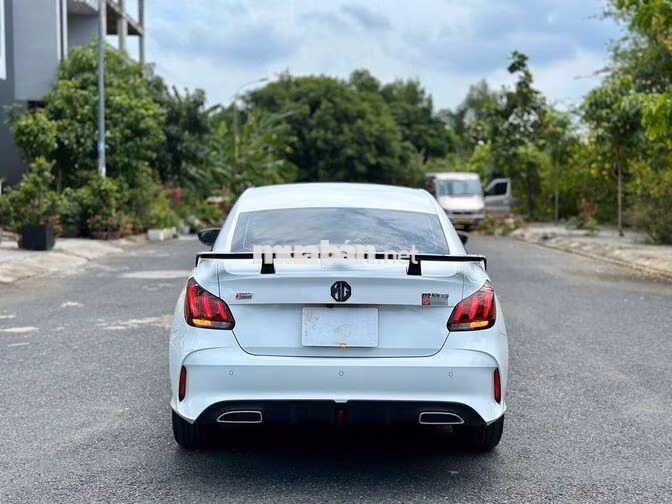 MG MG 5 Luxury 2024 Trắng 39.000 km