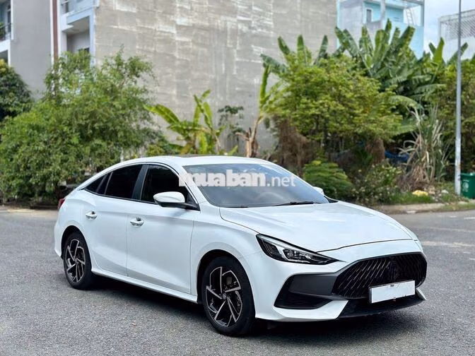 MG MG 5 Luxury 2024 Trắng 39.000 km
