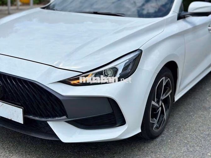 MG MG 5 Luxury 2024 Trắng 39.000 km