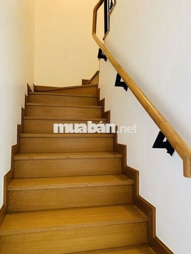 Cho thuê căn hộ Duplex Bảy Hiền Tower,  187m2, 4PN, 4WC, 18tr