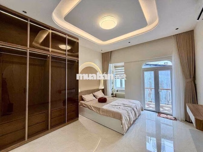 BÀNH VĂN TRÂN THÔNG CÁCH MẠNG THÁNG 8 - NGANG RỘNG 4,1M - SÁT MẶT TIỀN