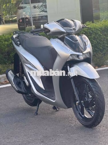 Honda SH 125cc Smartkey 2021 Bạc
