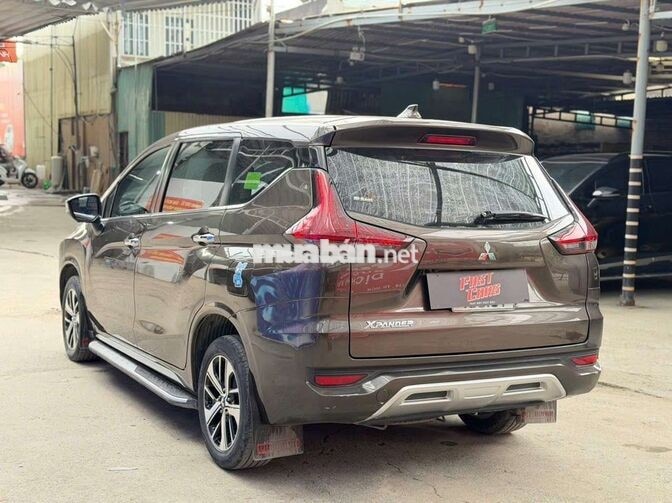 Mitsubishi Xpander 2019 1.5AT,màu xám,7v6 km