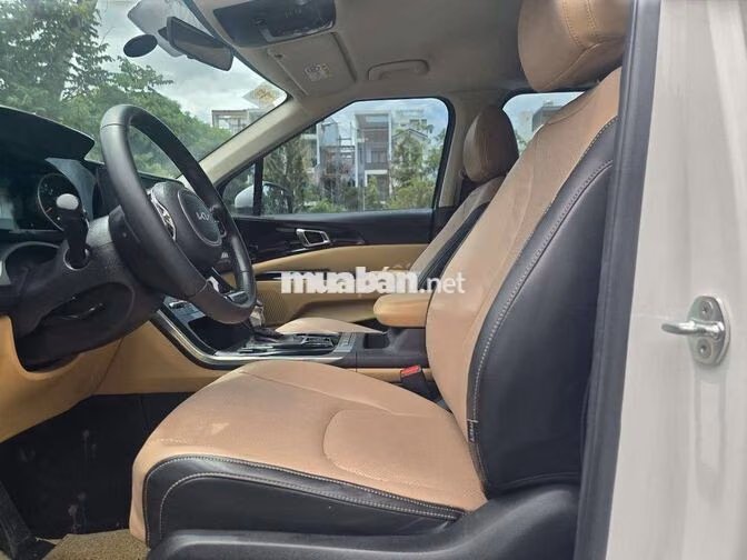 KIA CARNIVAL 2.2L SX LUXURY 2022, DẦU 8GHE 79000KM