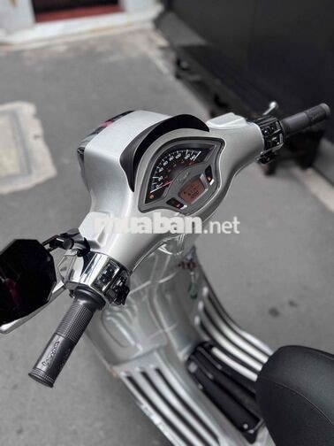 Piaggio Vespa Sprint ABS 2022 Bạc Porsche