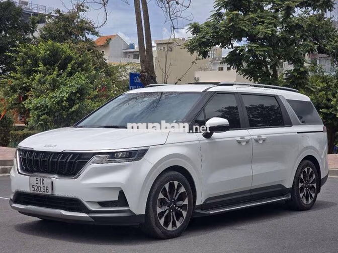 KIA CARNIVAL 2.2L SX LUXURY 2022, DẦU 8GHE 79000KM