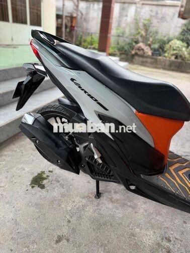 Honda Vario 150 2021 bạc cam