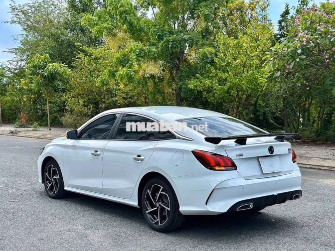 MG MG 5 Luxury 2024 Trắng 39.000 km