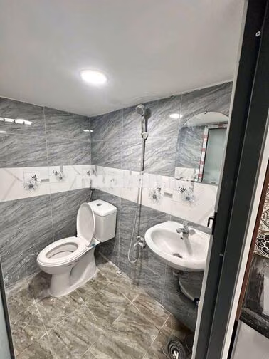PHÒNG TRỌ CÓ GÁC CÓ CỬA SỔ TRỜI GIÁ RẺ CHO SINH VIÊN GẦN CÁC ĐH LỚN