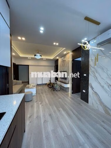 CHO THUÊ CĂN HỘ CC HOÀNG ĐẠO THÚY. NHÀ ĐẸP Ở LUÔN.