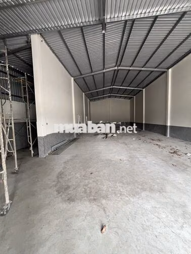 CHO THUÊ XƯỞNG 300M ĐƯỜNG CÔNG NGAY MỸ PHƯỚC TÂN VẠN DĨ AN
