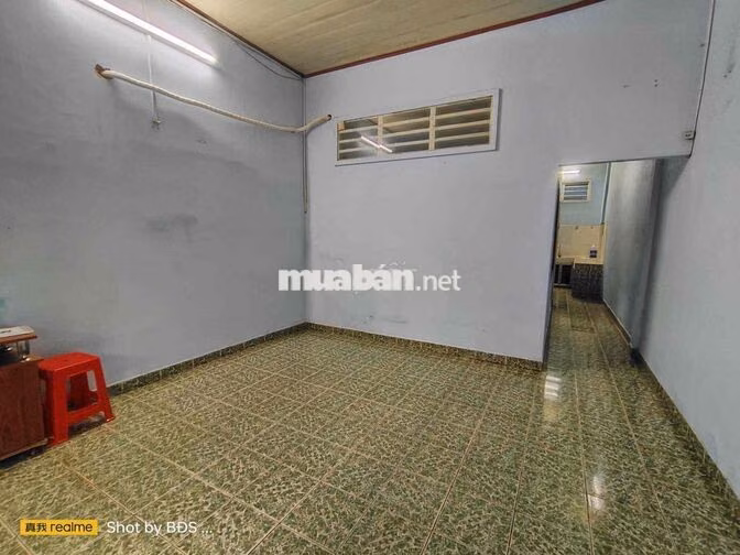 Nhà 72m2 2pn 1wc hẻm xe hơi gần ĐH Luật 8triệu